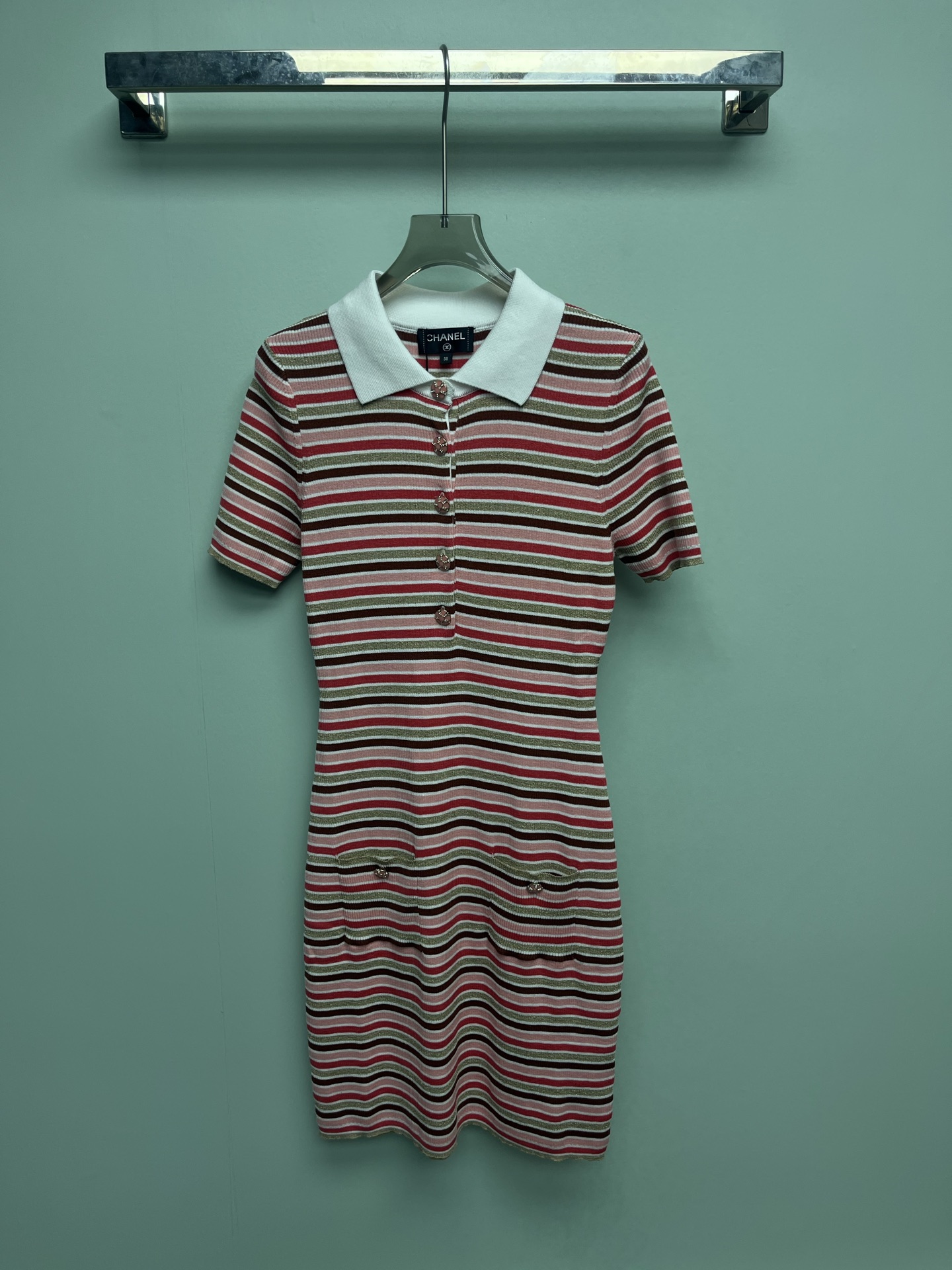 Women's short sleeves